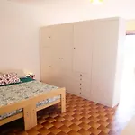 بيت للعطل Piscina